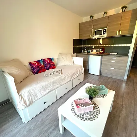 Rock Wood * Ла-Гранд-Мот